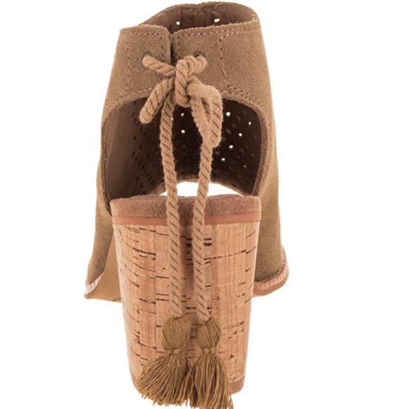 💥BEST PRICE on posh💥 TOM’s Elba booties.NIB blue - Picture 5 of 8